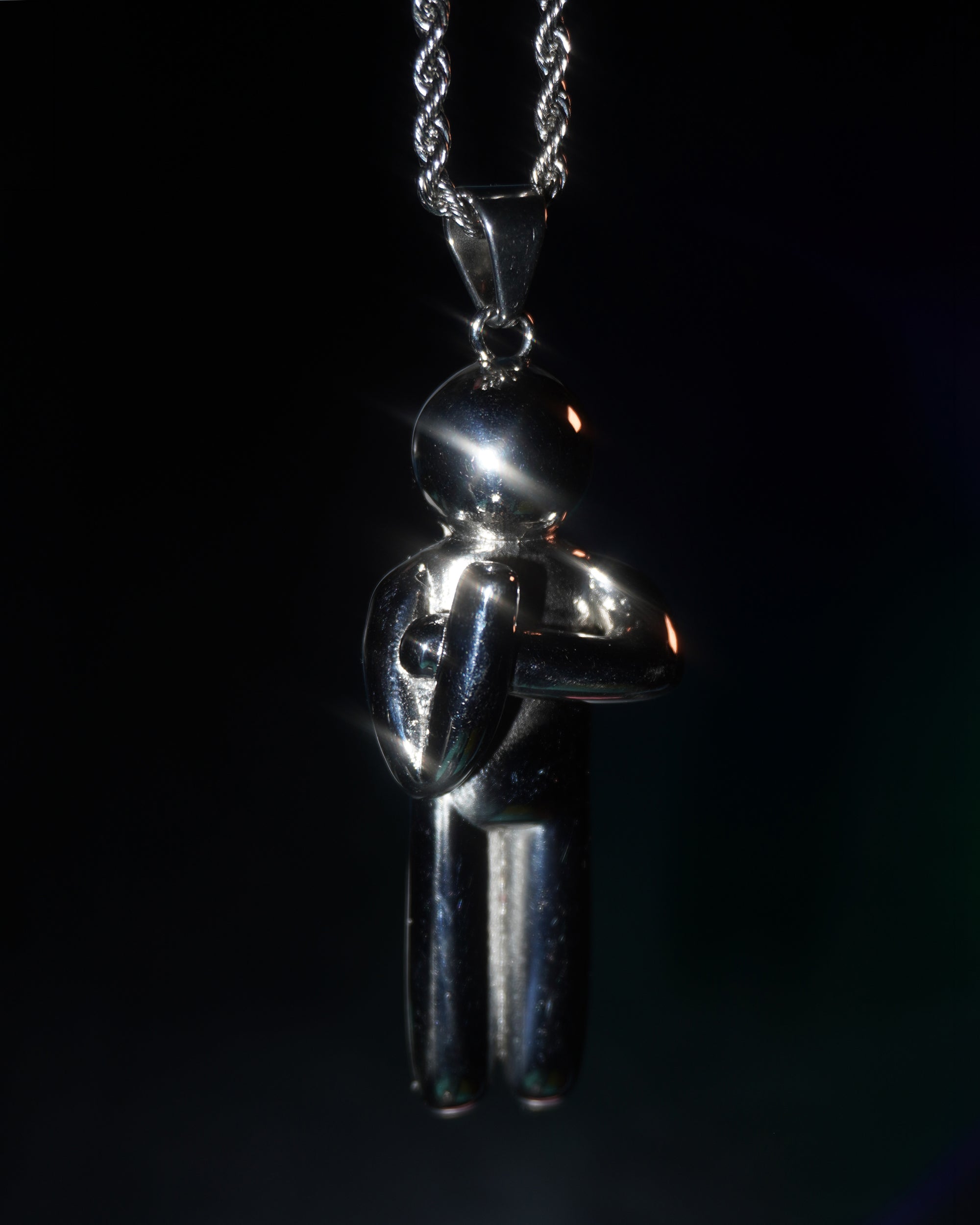 "Crossed Arms" Chain