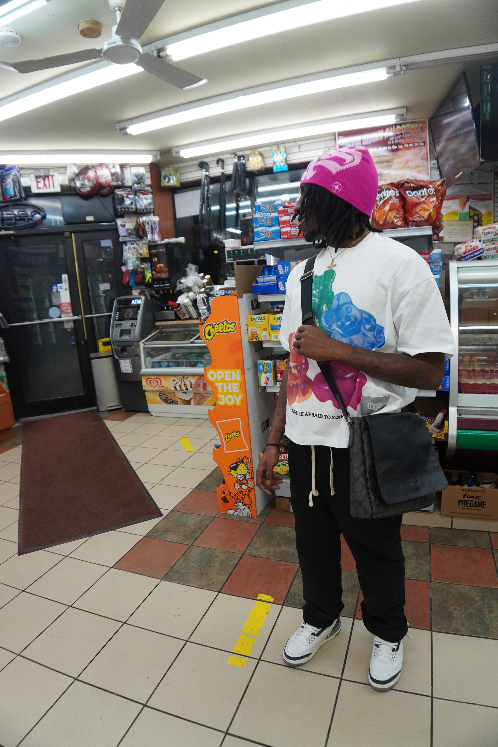 evmlookbook_expertvillagemedia